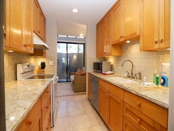 San Diego Beach Communities North Home 998357