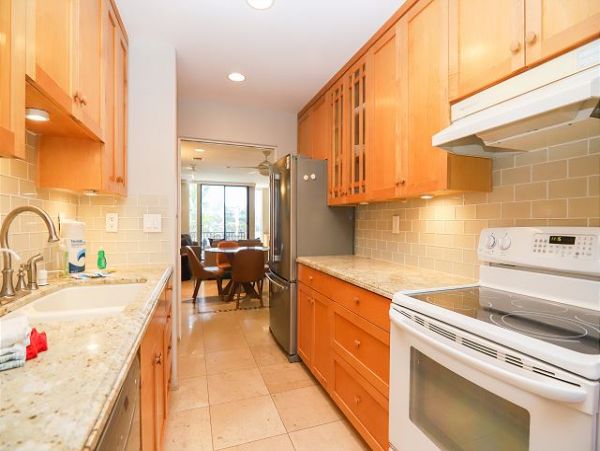 San Diego Beach Communities North Home 998357