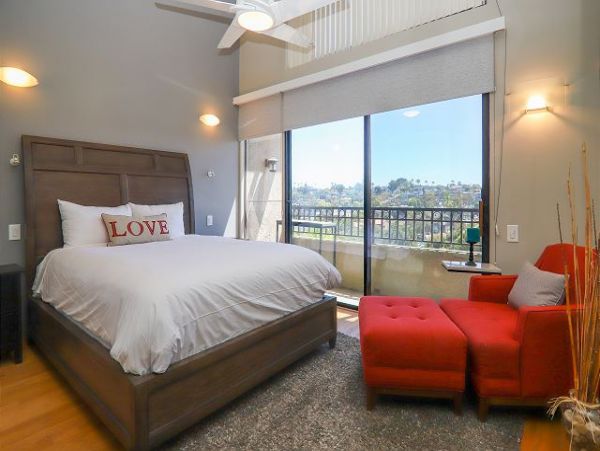 San Diego Beach Communities North Home 998357