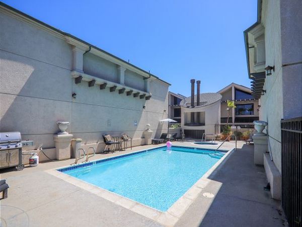 San Diego Beach Communities North Home 998357