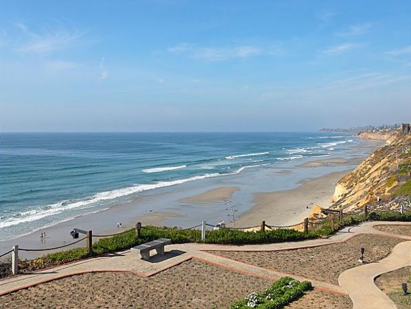 San Diego Beach Communities North Home 998359
