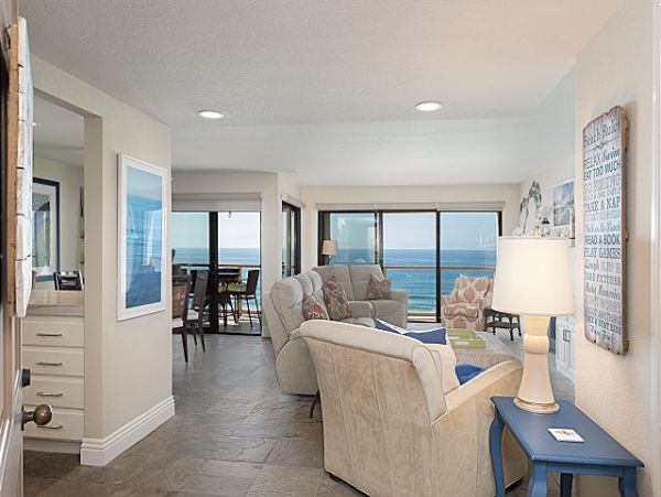San Diego Beach Communities North Home 998359