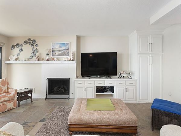 San Diego Beach Communities North Home 998359