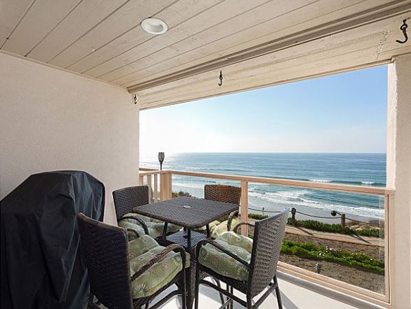 San Diego Beach Communities North Home 998359