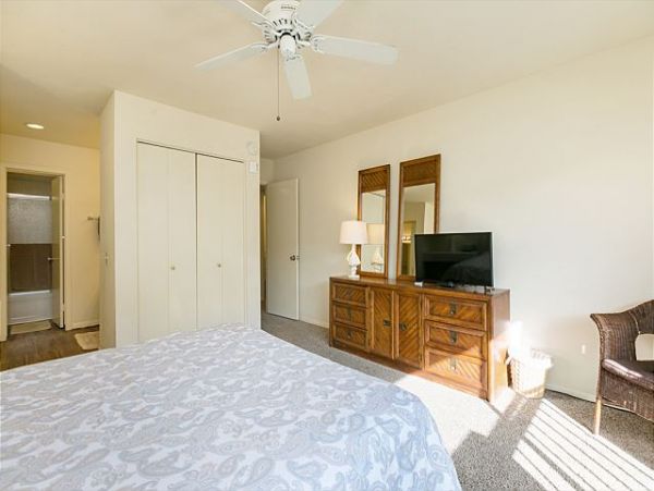 San Diego Beach Communities North Home 998360