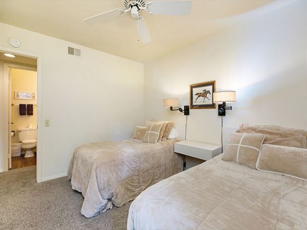 San Diego Beach Communities North Home 998360