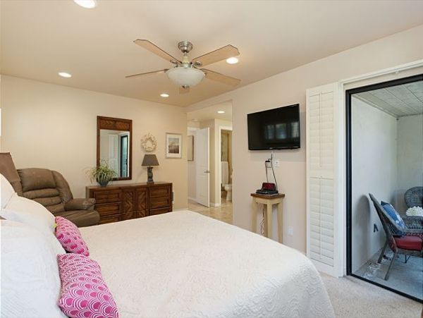 San Diego Beach Communities North Home 998361
