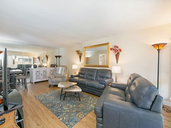 San Diego Beach Communities North Home 998363