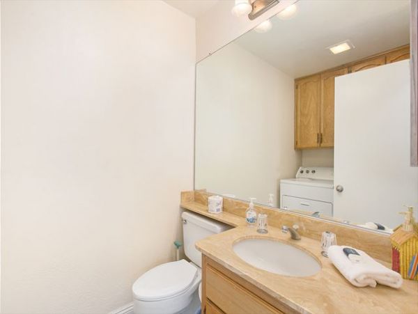 San Diego Beach Communities North Home 998363