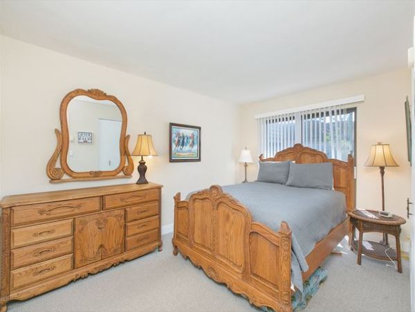 San Diego Beach Communities North Home 998363