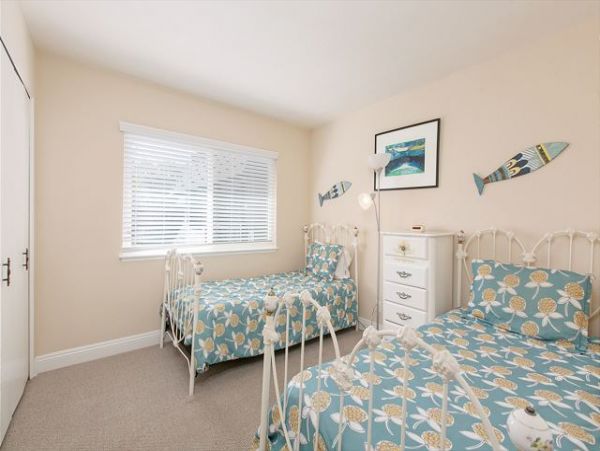 San Diego Beach Communities North Home 998363