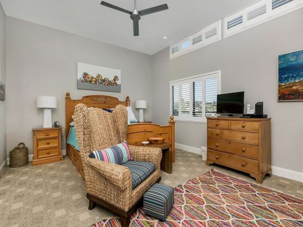 San Diego Beach Communities North Home 998365