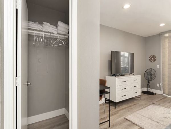 San Diego Beach Communities North Home 998366