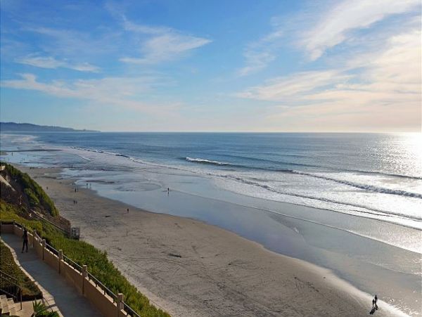 San Diego Beach Communities North Home 998366