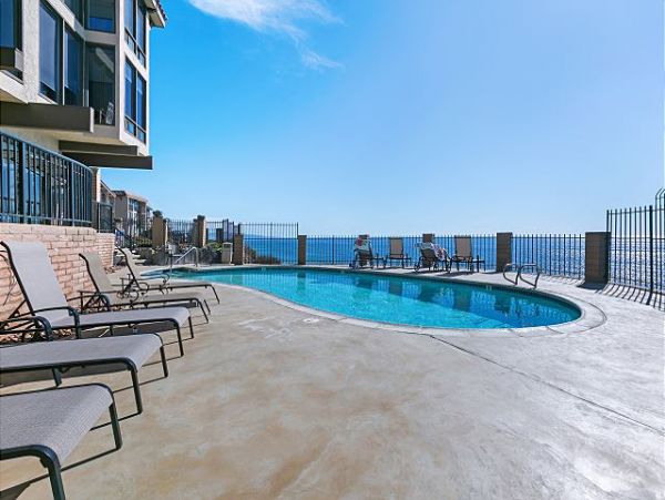 San Diego Beach Communities North Home 998366