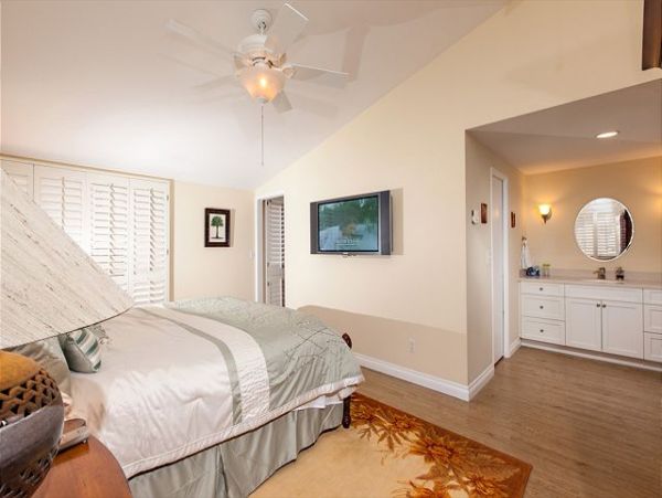 San Diego Beach Communities North Home 998367