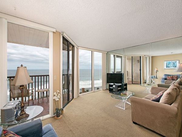 San Diego Beach Communities North Home 998368