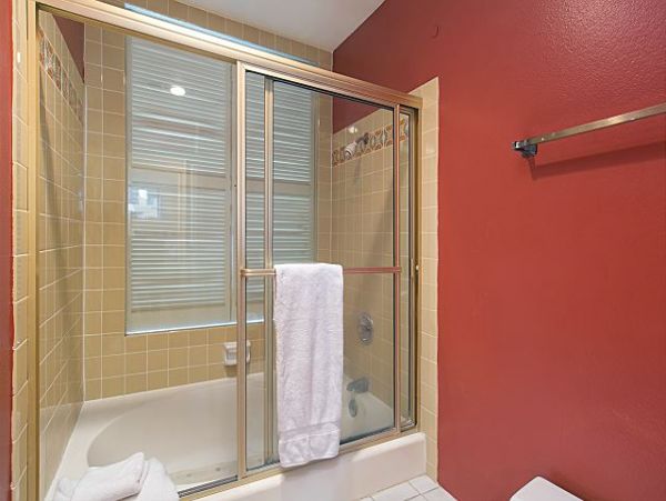 San Diego Beach Communities North Home 998368