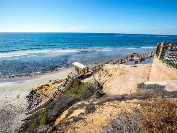 San Diego Beach Communities North Home 998368