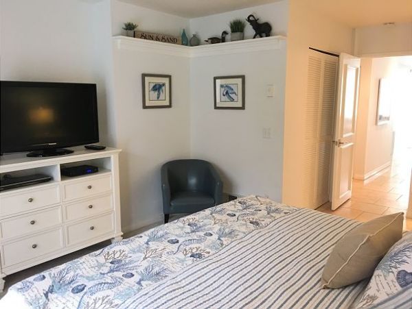 San Diego Beach Communities North Home 998369