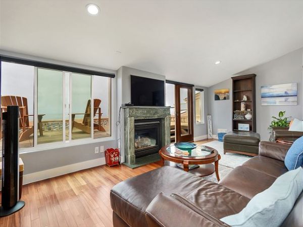 San Diego Beach Communities North Home 998370