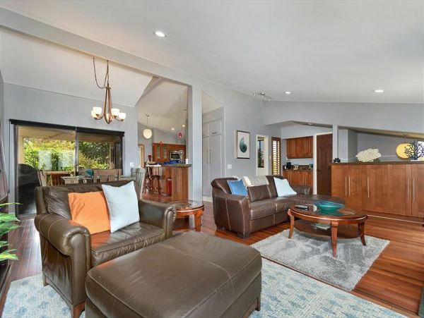 San Diego Beach Communities North Home 998370