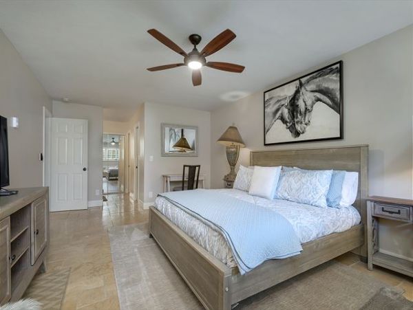 San Diego Beach Communities North Home 998370