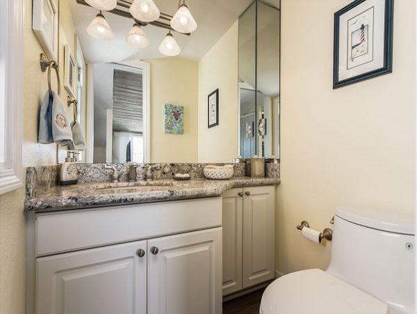 San Diego Beach Communities North Home 998371