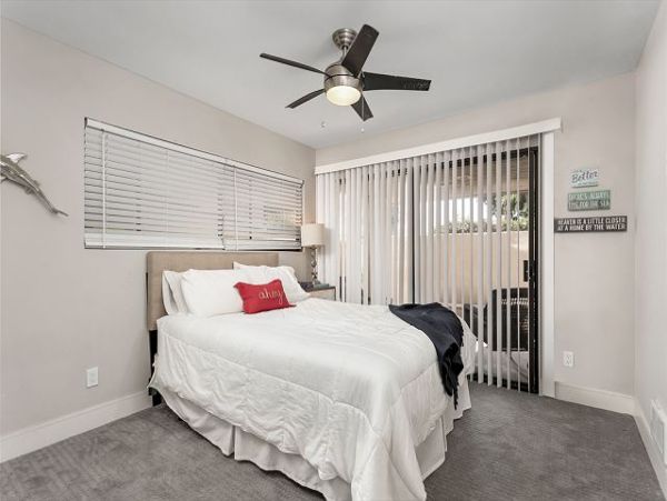 San Diego Beach Communities North Home 998373