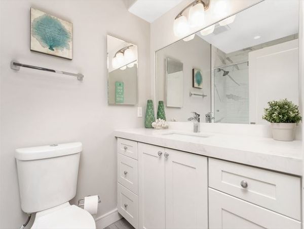 San Diego Beach Communities North Home 998373