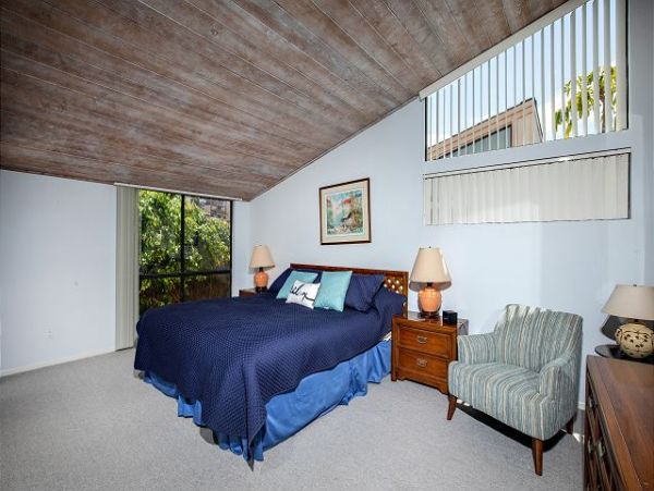San Diego Beach Communities North Home 998375