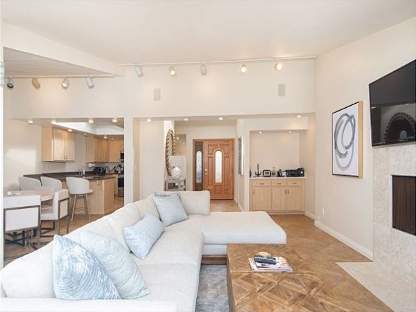 San Diego Beach Communities North Home 998376