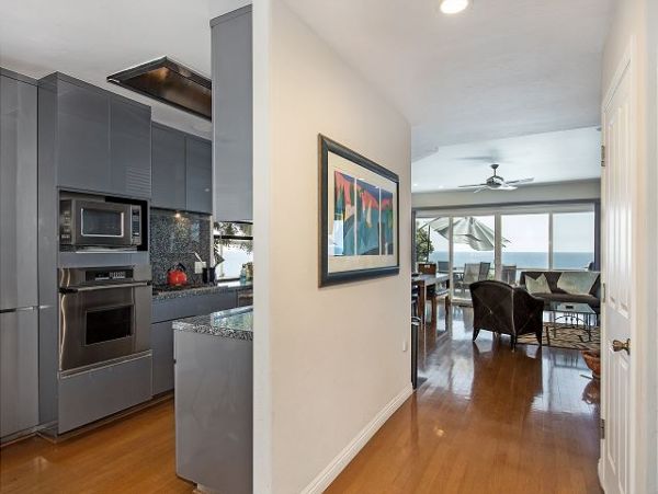 San Diego Beach Communities North Home 998377