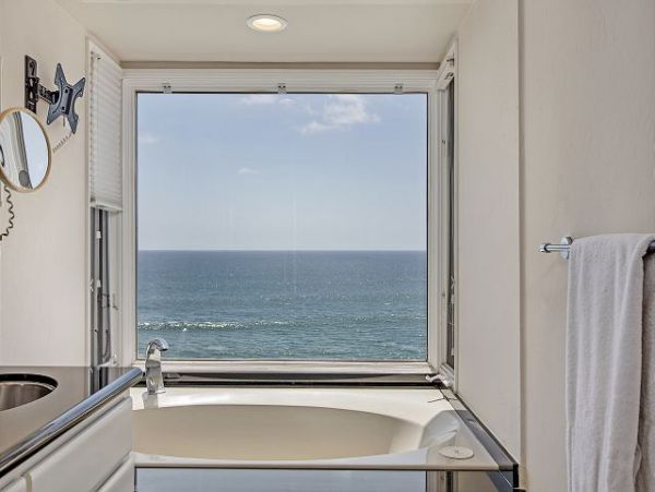 San Diego Beach Communities North Home 998377