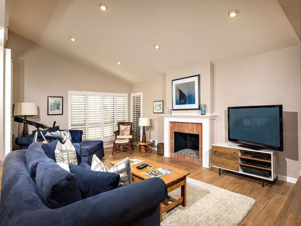 San Diego Beach Communities North Home 998383