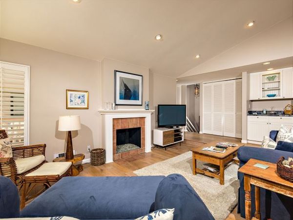 San Diego Beach Communities North Home 998383