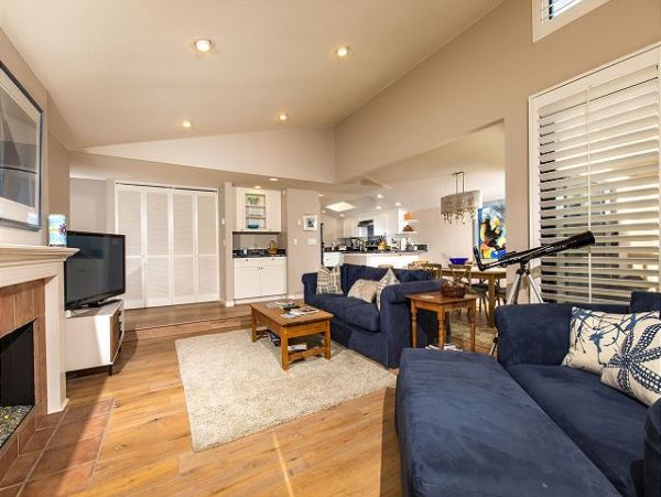 San Diego Beach Communities North Home 998383