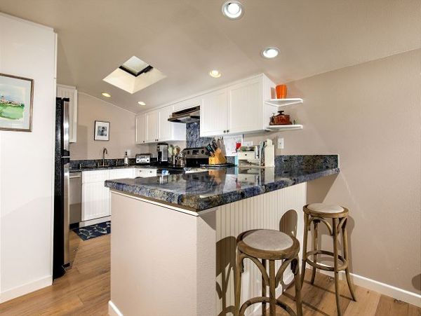 San Diego Beach Communities North Home 998383