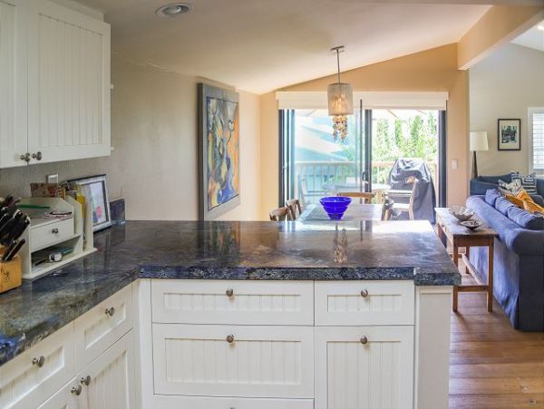 San Diego Beach Communities North Home 998383