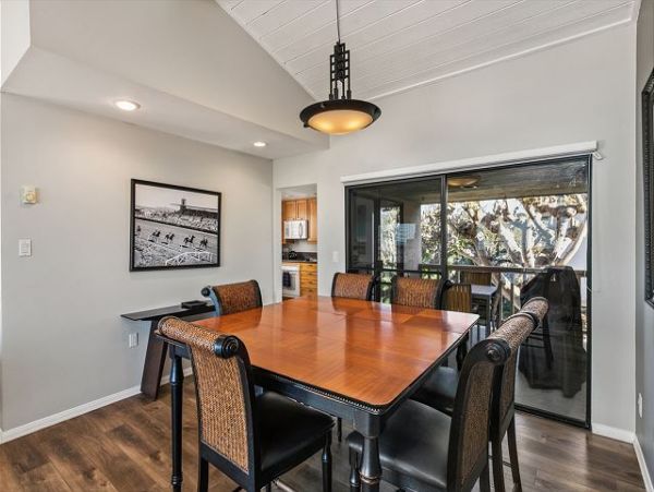 San Diego Beach Communities North Home 998384