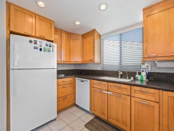 San Diego Beach Communities North Home 998384