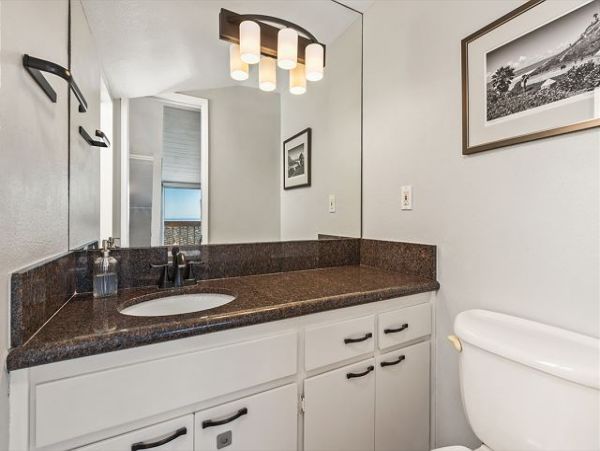 San Diego Beach Communities North Home 998384