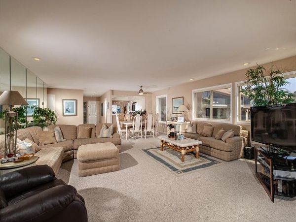 San Diego Beach Communities North Home 998385