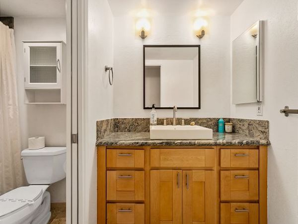 San Diego Beach Communities North Home 998386