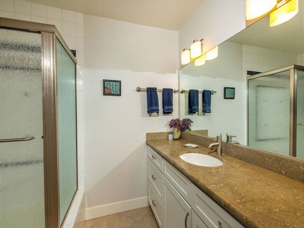 San Diego Beach Communities North Home 998387