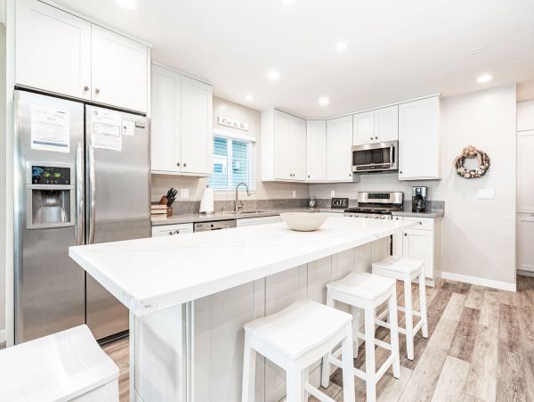 Newport Beach Home 998391