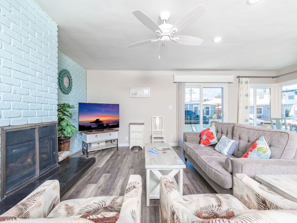 Newport Beach Home 998391