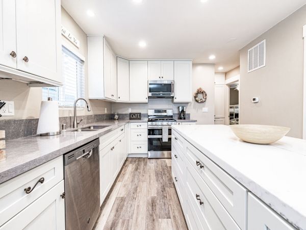 Newport Beach Home 998391