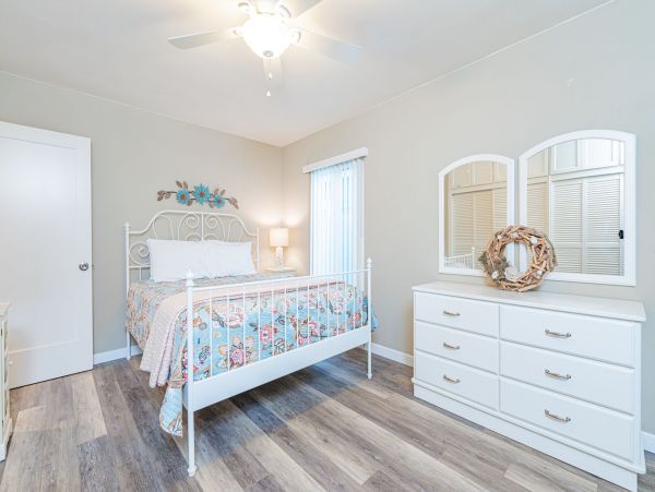 Newport Beach Home 998391