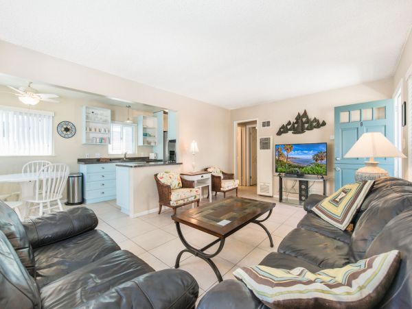 Newport Beach Home 998391